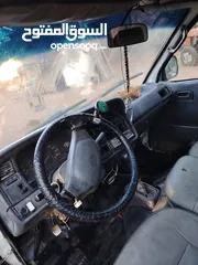  2 تويوتا هايس موديل 2000