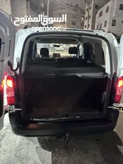  4 سيتروين برلنجو بحاله الوكاله بيع او بدل على كادي