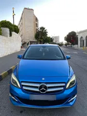  19 مرسيدس B class ماشيه 88 الف فقط بحاله الوكاله