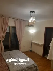  14 استوديو مفروش فاخر للايجار الشهري في ام اذينة بالقرب من الدوار السادس