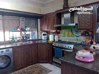  13 شقة للبيع في عمان