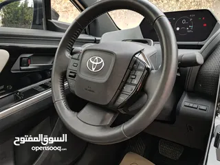  17 BZ4X 2022 PRO LONG RANGE 21,000 KM