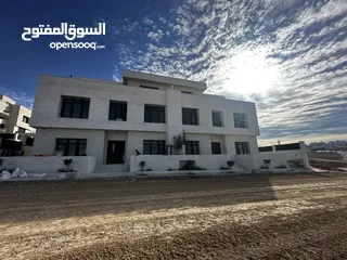  5 الظهير، فيلا  من المالك مباشرة بناء خاص وليس تجاري ( السعر فقط في الموقع حصرا )