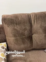  3 طقم غرفه معيشه سويد 4 سم نبوك وجلد جديد لم يستعمل