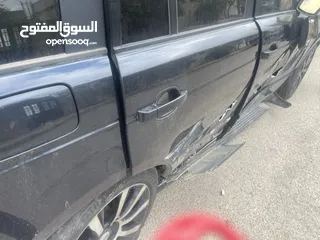  6 رنج روفر فوج للبيع على ضربتها
