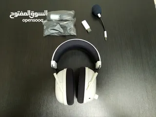  3 اكسسوارات احترافية ( سماعات، كيبوردات، مايك) جديد open box