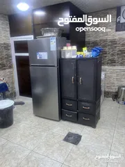  22 محل وافل وكريب. وكوتيلات للبيع