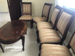  2 5 كراسي صالة مع طاولة