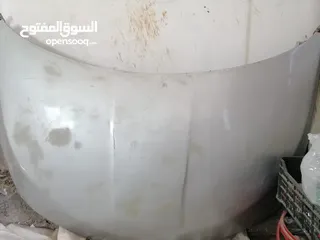  26 قطع سيارة نيسان مورانو موديل من 2004 الى 2008  **المحرك غير موجود** لكن باقي القطع بحالة ممتازة جدًا