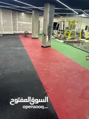  3 رولات اوروبي ذات جوده عاليه مستشفيات مصانع نوادي رياضيه جامعات كرفنات ضد حريق ومزع وبكتيريا