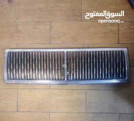  1 شل سيارة  تويوتا كرسيدا اصلي موديل  1980,1979 مستعمل