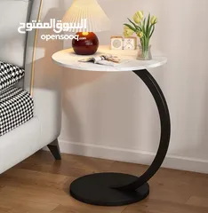  3 طاولة جانبية مستديرة على شكل حرف C، الحل المثالي لكل مكان!