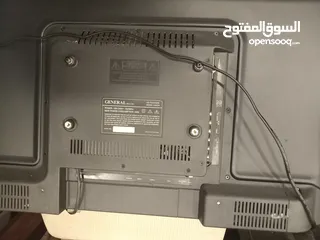  3 شاشة ناشونال ديلوكس عادي مش سمارت بحالة ممتاز