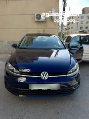  4 للبيع – Volkswagen Golf 2017  نظافة عالية جداً