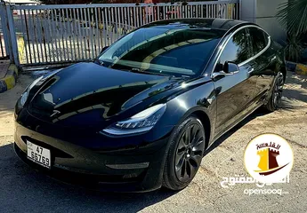  8 TESLA MODEL 3 2019