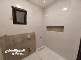  3 Unfurnished apartment  ( part of villa ) to Rent  ( Property 38566 )-174775474