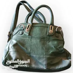  23 بازااااار الدينااااار اي قطعه بدينار واحد فقططط