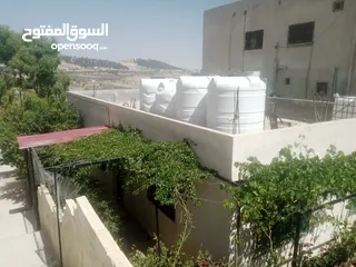  14 منزل مستقل جرش اسكان عجرمه  3غرف نوم 2حمام  صاله مع مطبخ امريكي  بلكونه  حديقه مساحه الارض 305