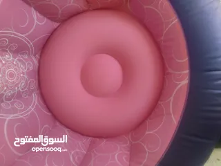  4 كرسي نفخ هواء حجم كبير يتسع جميع العمار بنحاط في حديقه اومسبح