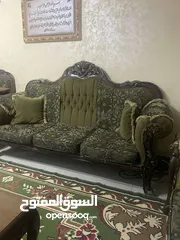  1 كنبيات مع طاولة تلفزيون بسعر ممتاز جدا وقابل للتفاوض