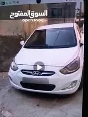  2 مركبه من نوع هونداي اكسند 2014