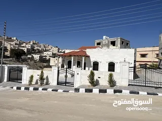  15 منزل مستقل للبيع