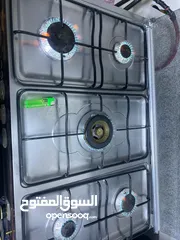  8 غاز وفرن وطاولة ومرجيحه للبيع بسعر مغري