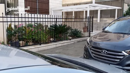  12 عمارة سكنية مجددة بالكامل  للبيع