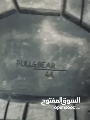  4 حذاء زيتي pull&bear نمرة 44 مستعمل بحالة اكثر من جيدة