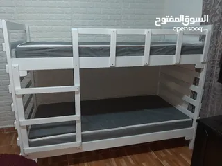  19 سرير مفرد مع تخت اضافي من الاسفل طابقين مع إمكانية إضافة تخت من الاسفل تفصيل سرير أسرة تخوت