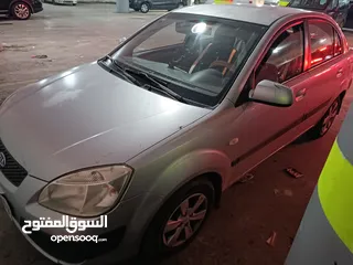  3 كيا ريو 2008