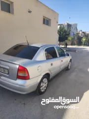  3 اوبل استرا