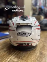  4 Helmet VR1