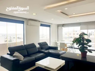  19 عبدون شقة مفروشة فخمة مع رووف ( دوبلكس ) للإيجار السنوي