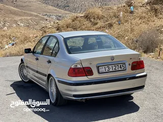  9 BMW E46 2000