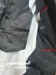  3 بدله رسميه لعمر 9سنين وبلبس عمر 10سنين لبسي وحدي جديدي