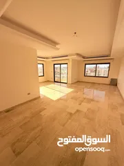  5 شقة طابقية مميزه جدا   4 نوم ماستر دير غبار مع إمكانية البدل بارض سكن خاص ب عمان الغربية