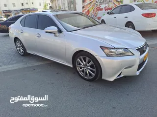  2 لكزس GS350 موديل 2014 دفريشن فل اوبشن نظييفه وجميلة جدا