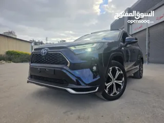  1 تويوتا راف rav4 plugin hybrid 2023/22 الافخم في البلاد.