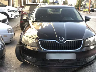  2 سكودا اكتافيا استيشن 2015 نضيفه باصلاه على النبي سعرها 80الف نص نص
