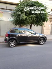  3 رينو جيب stepway شهري اسبوعي فقط فل كامل