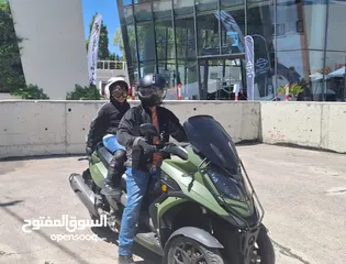  8 دراجة سكوتر كوادرو ثلاثية العجلات صناعة سويسرية محرك 350cc موديل 2019