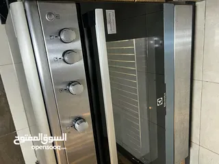  3 غاز الكترولكس استعمال سنه بحاله ممتازه Electrolux