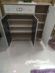  23 طاولة شاشة +خزانة أحذية +طاولة مجلس+اربع قطع جانبية