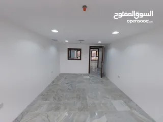  8 مكتب للايجار بأبراج العوضي  في شارع احمد الجابر بمنطقة الشرق