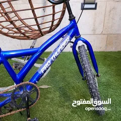 4 بسكليت جنط20 بحالة ممتازة جدا هفي الأصلي مع عاكس خلفي وضوء على البطارية