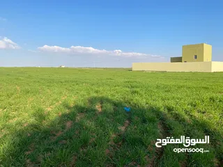  16 بيت ريفي وشاليه للبيع او البدل على شقة في عمان