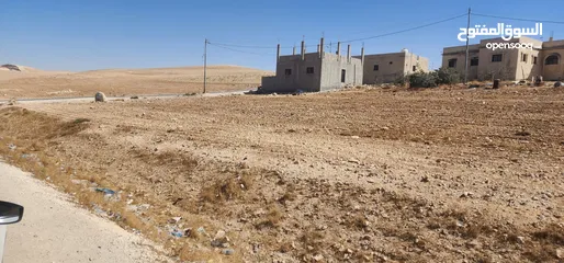  5 3 اراضي للبيع بالجنوب