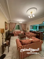  1 شقة للبيع مميزة جدا
