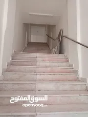  13 طابق كامل للأجار تجاري/ صناعات خفيفه مقابل مخابز جواد على الأتوستراد مباشره